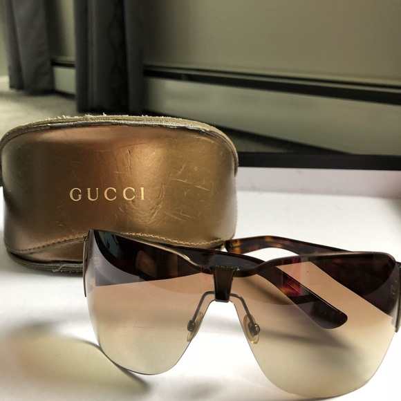 Gucci Accessories - Gucci Sunglasses